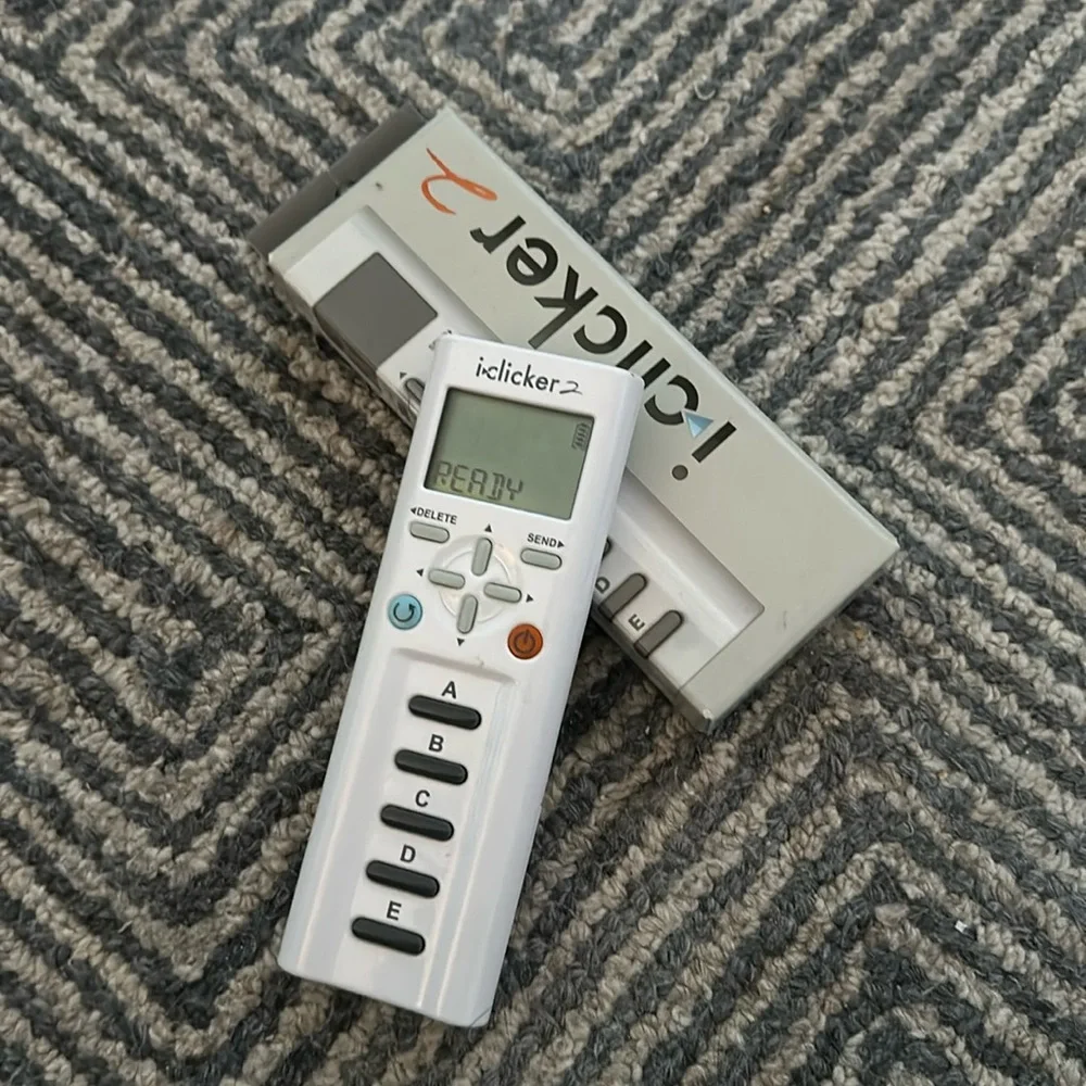 iClicker 2 - Picture 1 of 3